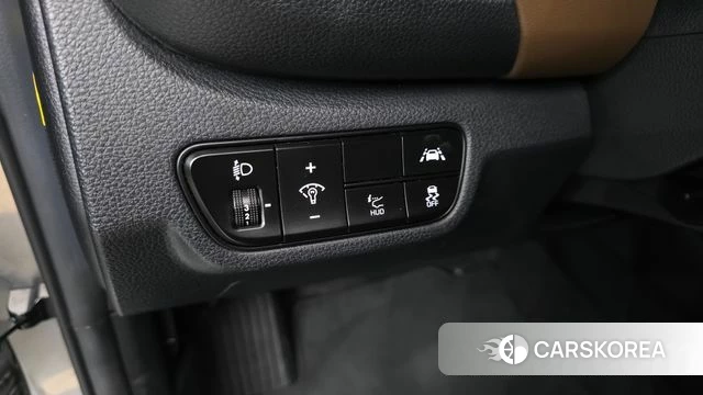 Kia Seltos 2019 Серебристо-серый из Кореи, фото 2