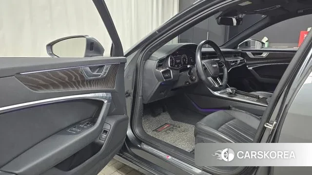 Audi A6 (C8) 2019 Серый из Кореи, фото 2