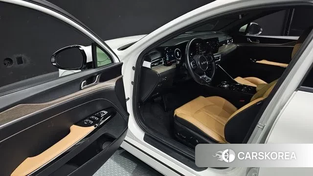 Kia K5 3rd generation 2023 Белый из Кореи, фото 2