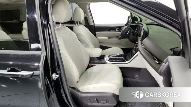 Kia Carnival 4th generation 2022 Черный из Кореи, фото 2