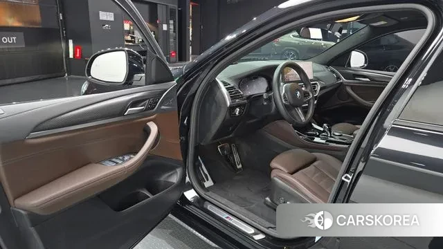 BMW X4 (G02) 2023 Черный из Кореи, фото 2