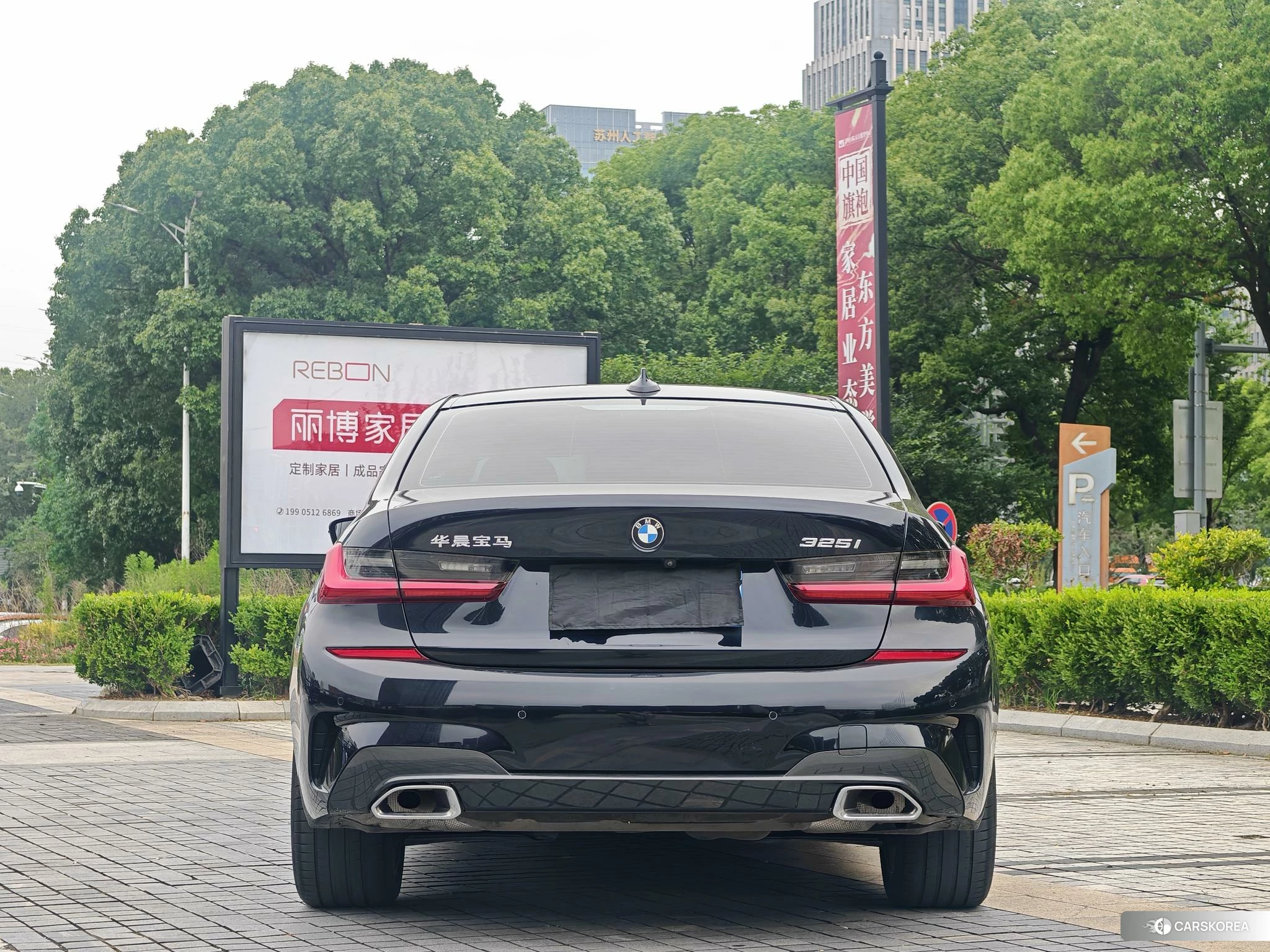BMW 3 series 2021 Черный из Китая, фото 2