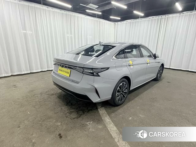 Chery Fengyun Fengyun A8 2024 Серебристо-серый из Китая, фото 2