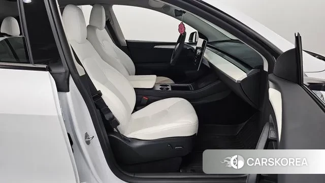 Tesla Model Y id 2905145 из Кореи 2