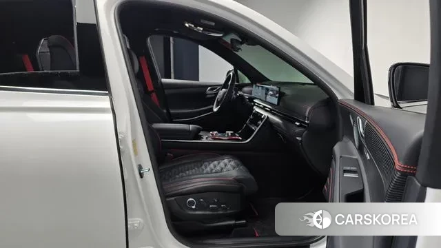 Genesis GV80 Coupe 2023 Белый из Кореи, фото 2