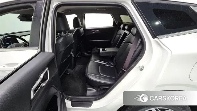 Kia Sportage 5th Generation 2022 Белый из Кореи, фото 2