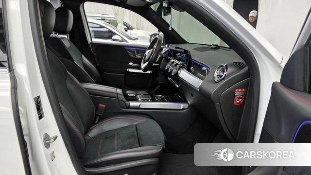 Mercedes-Benz GLB-Class X247 2021 Белый из Кореи, фото 2