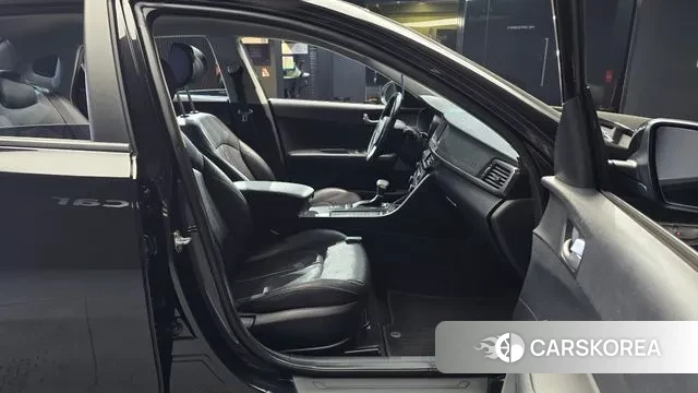 Kia K5 second generation 2018 Черный из Кореи, фото 2