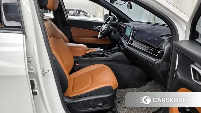 Kia Sportage 5th Generation 2022 Белый из Кореи, фото 2