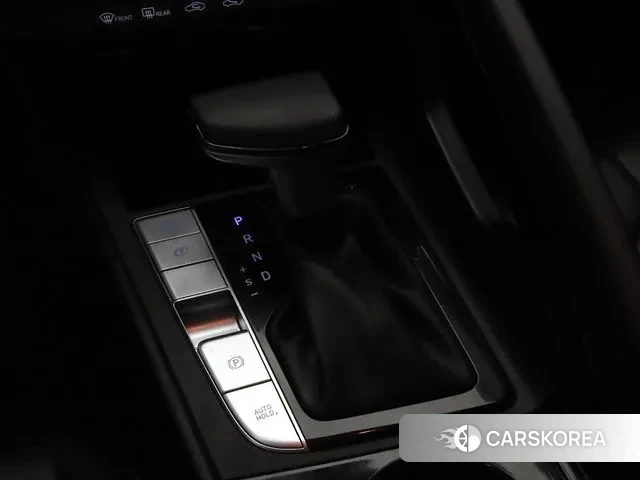 Hyundai Avante Hybrid (CN7) 2022 Белый из Кореи, фото 2