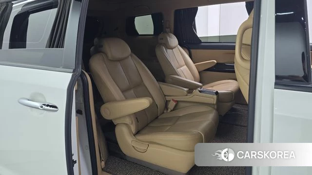 Kia The New Carnival 2018 Белый из Кореи, фото 2
