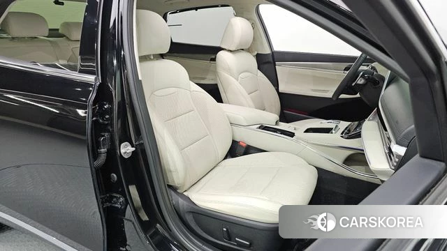Hyundai The New Grandeur IG Hybrid 2022 Черный из Кореи, фото 2