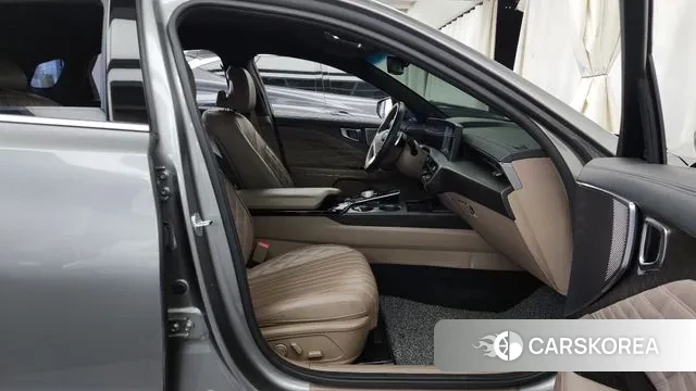 Kia K8 2021 Серый из Кореи, фото 2