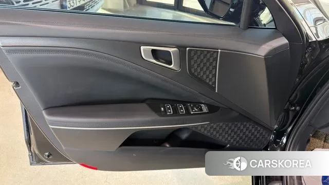 Kia The New K8 Hybrid 2025 Черный из Кореи, фото 2