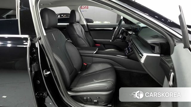 Hyundai Grandeur (GN7) 2023 Черный из Кореи, фото 2