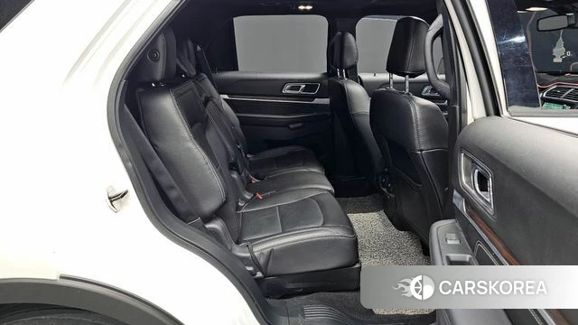 Ford Explorer 2019 Белый из Кореи, фото 2