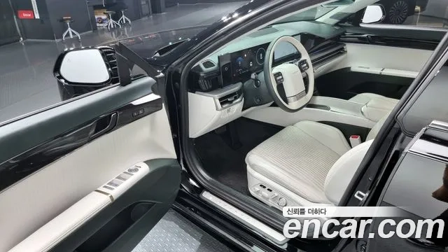 Hyundai Grandeur Hybrid (GN7) 2023 Черный из Кореи, фото 2