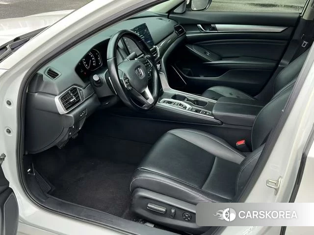 Honda Accord 2022 Белый из Китая, фото 2
