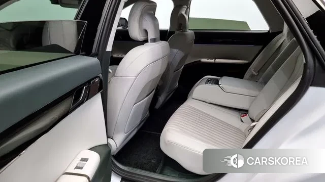 Hyundai Grandeur Hybrid (GN7) 2025 Белый из Кореи, фото 2