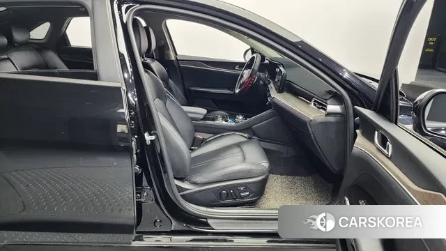 Kia K5 3rd generation 2020 Черный из Кореи, фото 2