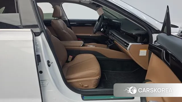 Hyundai Grandeur Hybrid (GN7) 2023 Белый из Кореи, фото 2