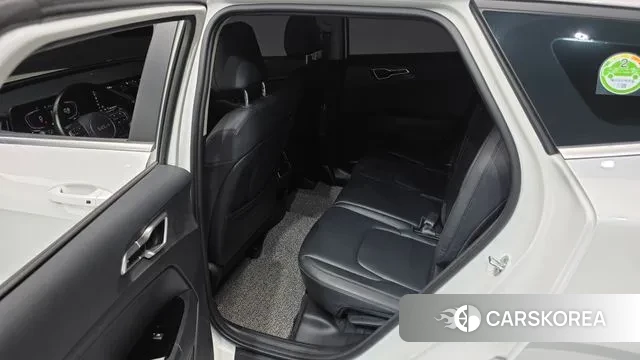 Kia Sportage 5th Generation 2021 Белый из Кореи, фото 2