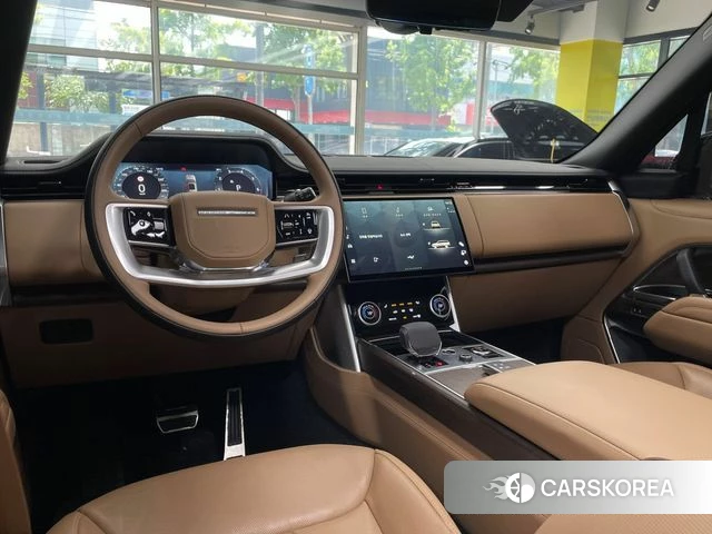 Land Rover Range Rover 5th Generation 2023 Песочный из Кореи, фото 2