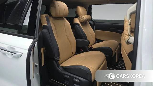 Kia Carnival 4th generation 2023 Белый из Кореи, фото 2