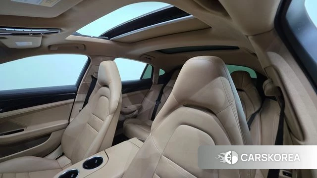 Porsche Panamera (971) 2018 Черный из Кореи, фото 2
