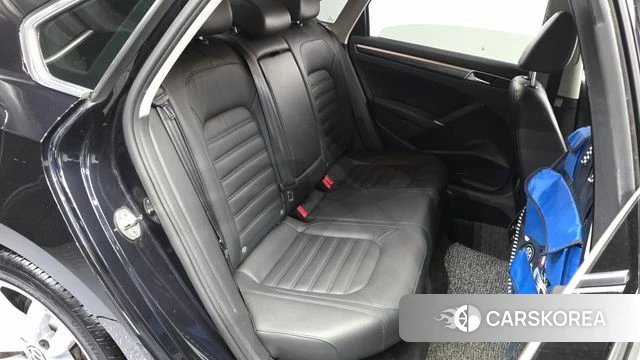 Volkswagen The New Passat 2018 Черный из Кореи, фото 2