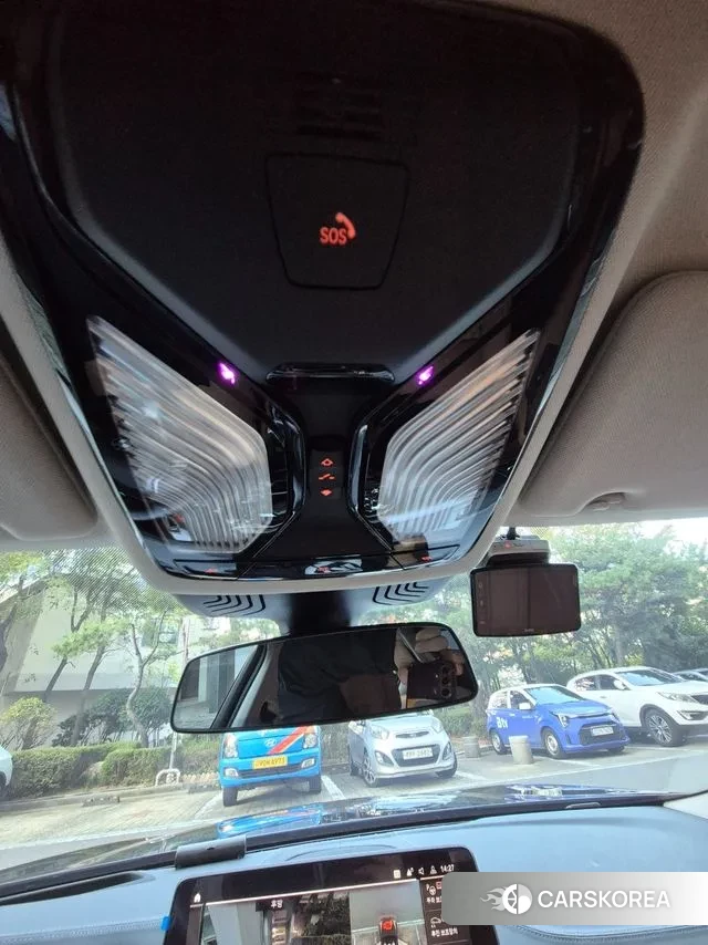 BMW 5 Series (G30) 2023 Черный из Кореи, фото 2