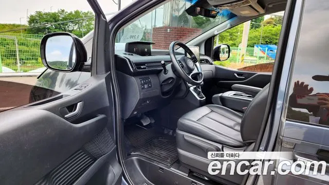 Hyundai Staria 2022 Серый из Кореи, фото 2