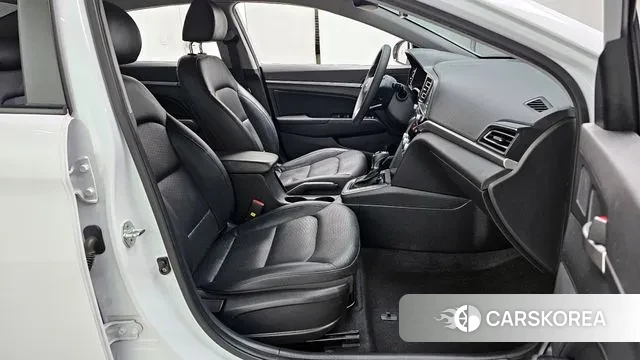 Hyundai The New Avante AD 2019 Белый из Кореи, фото 2