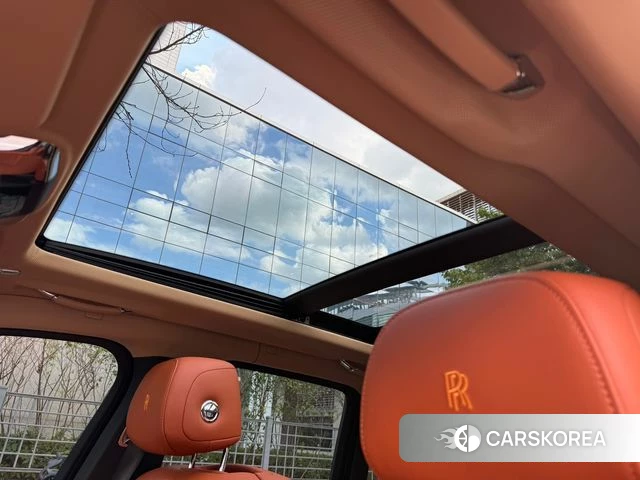 Rolls-Royce Cullinan 2023 Темно-зеленый из Кореи, фото 2