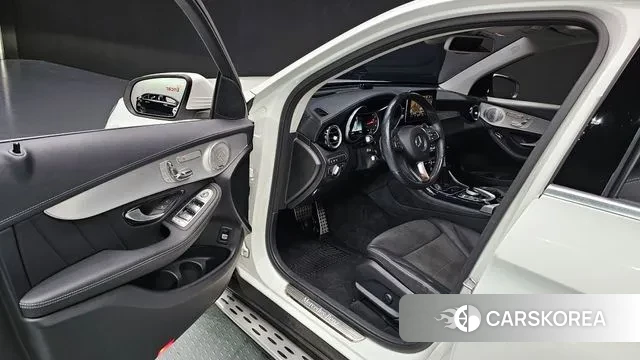 Mercedes-Benz GLC-Class X253 2019 Белый из Кореи, фото 2