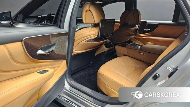 Lexus LS500h 5th generation 2021 Песочный из Кореи, фото 2