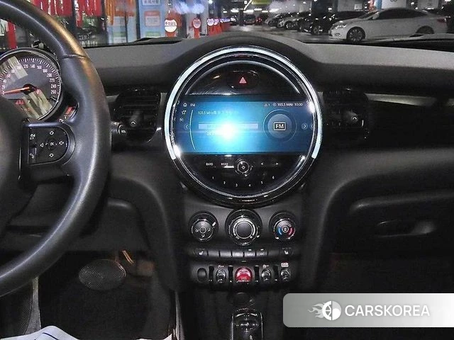 Mini Cooper 2021 Белый из Кореи, фото 2