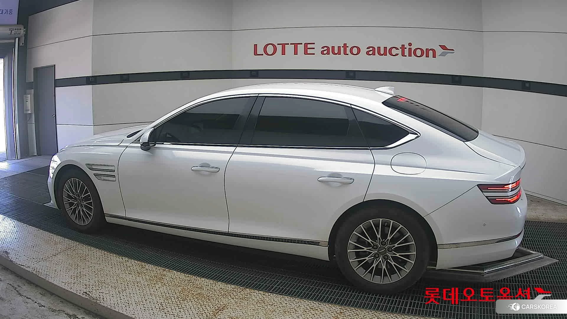 Hyundai G80 2021 Uyuni White из Кореи, фото 2