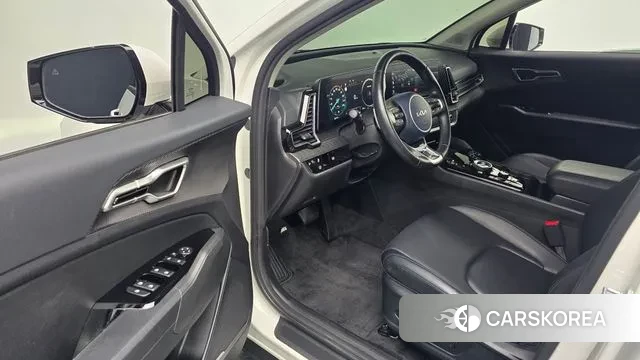 Kia Sportage 5th Generation Hybrid 2021 Белый из Кореи, фото 2