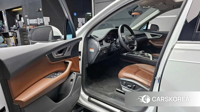 Audi Q7 (4M) 2019 Белый из Кореи, фото 2