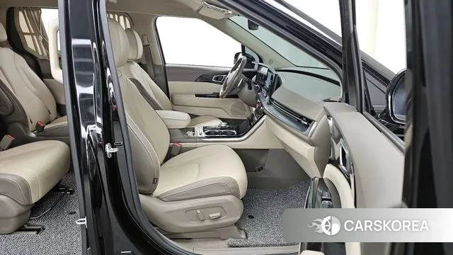Kia Carnival 4th generation 2022 Черный из Кореи, фото 2