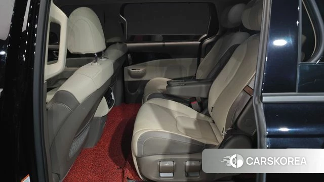 Kia The New Carnival 4th Generation 2024 Черный из Кореи, фото 2