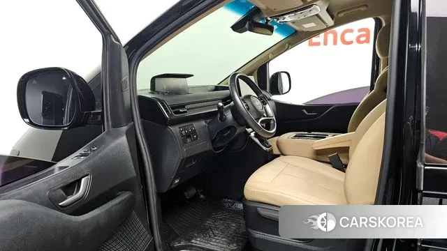 Hyundai Staria 2021 Черный из Кореи, фото 2