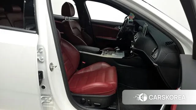 Kia Stinger 2019 Белый из Кореи, фото 2