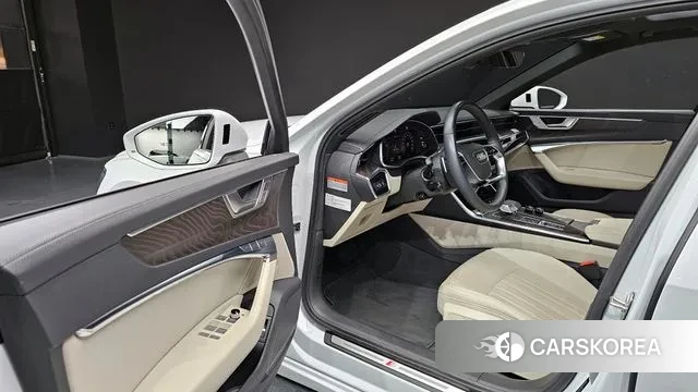 Audi A6 (C8) 2023 Белый из Кореи, фото 2