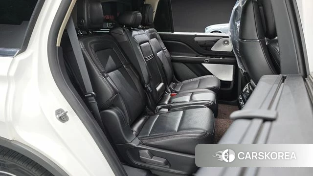 Lincoln Aviator 2nd generation 2020 Белый из Кореи, фото 2