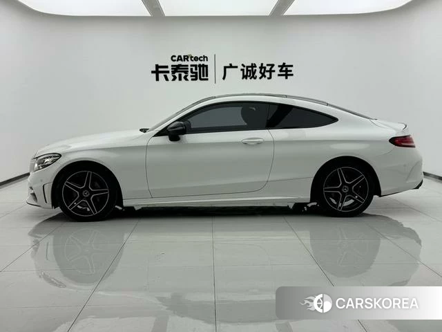 Mercedes-Benz Class C (imported) 2022 Белый из Китая, фото 2