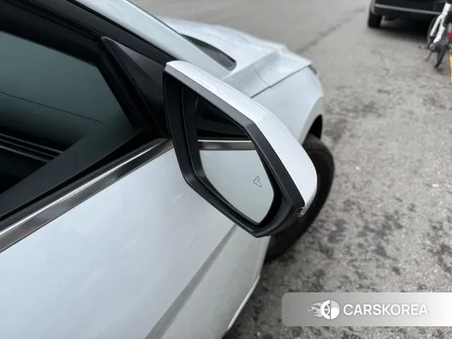 Hyundai Avante (CN7) 2021 Белый из Кореи, фото 2