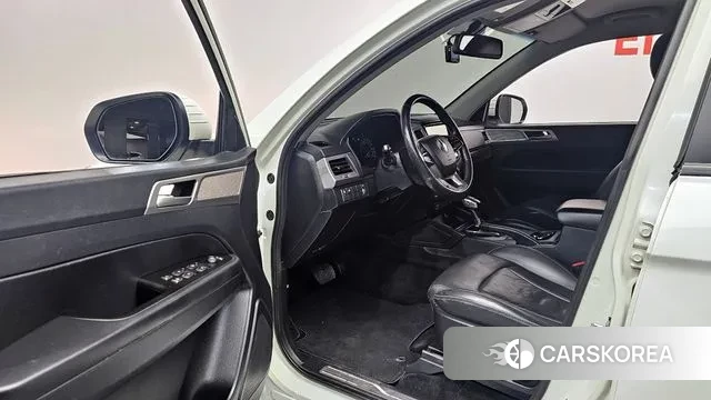 Ssangyong Rexton Sports 2019 Белый из Кореи, фото 2