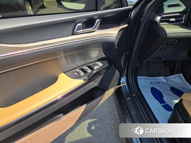 Kia K5 3rd generation 2020 Серый из Кореи, фото 2